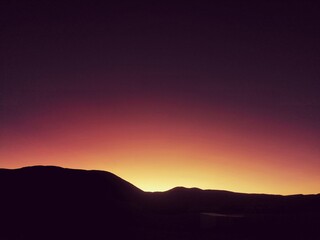 Amanecer en el campo