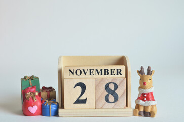 November 28, Christmas, Birthday with number cube design for the background.