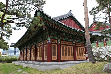 Obraz premium 한국의사찰용화사입니다