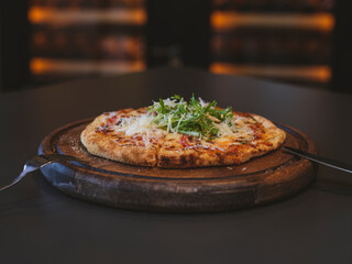fresh İtalian pizza in a restaurant