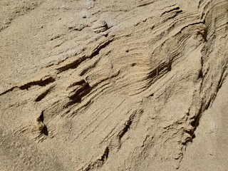 traces on sand