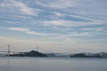 Obraz premium しまなみ,来島海峡大橋,海, 空, 夕焼け, 風景, 自然, 雲, 地平線, 旅行, 水辺, 岸