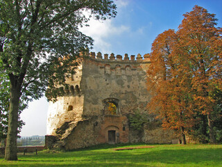 Fototapeta na wymiar Round (new) tower of Castle in Ostrog, Ukraine