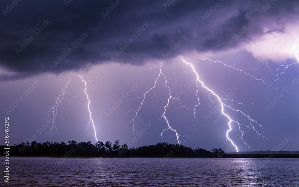 Wall mural multiple lightning strikes