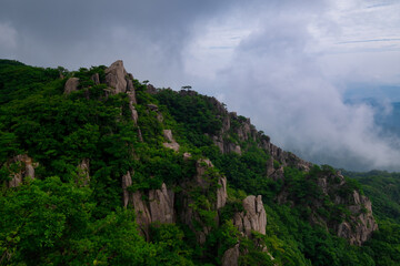 Fototapeta na wymiar Scenic view of mountains against sky