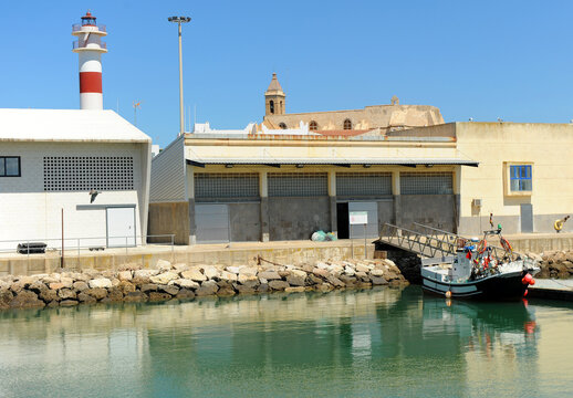 Lonja del puerto pesquero de Rota, costa de C&aacute;diz, Andaluc&iacute;a Espa&ntilde;a
