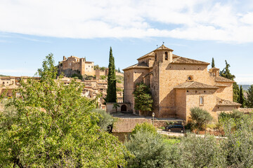 Fototapeta na wymiar Parish Church of San Miguel Arcángel at Alquézar (Alquezra), Somontano de Barbastro, province of Huesca, Aragon, Spain