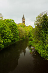 Glasgow University campus gardens	 and river Kelvin 