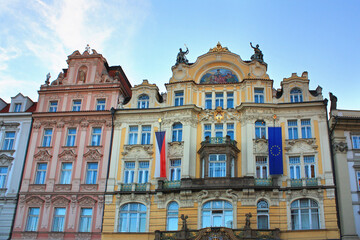 Fototapeta na wymiar Old houses in downtown in Prague, Czech Respublic