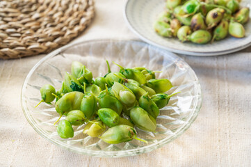 茹でたヒヨコマメ