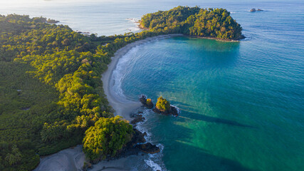 Costa pasifico al amanecer, Manuel Antonio Costa Rica, tropical  © Juanmiguel