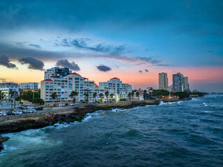 Atardecer en el Malecon de Santo Domingo