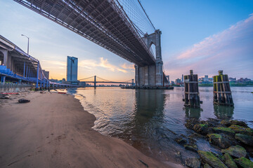 New York unter der Brücke