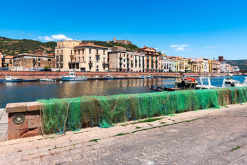 Fototapeta na wymiar Sardegna, splendida veduta di Bosa attraversata dal fiume Temo, l'unico navigabile in Sardegna 