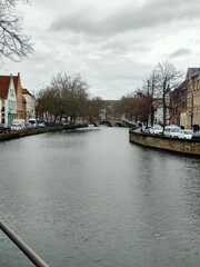 Naklejka premium Fleuve à Bruges