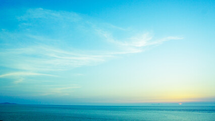 Fototapeta na wymiar 長崎県平戸市の大バエ灯台の夕日