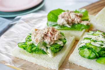 サンドイッチ作り