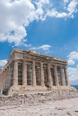 Fototapeta premium Athens, Greece / July 2022: The archaeological site of the Acropolis of Athens. The Parthenon