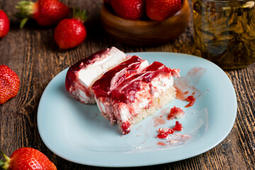 strawberry cream cheese cake with red sweet jam