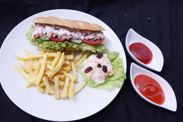 AMERICAN HOTDOG WITH FRENCH FRICE POTATO