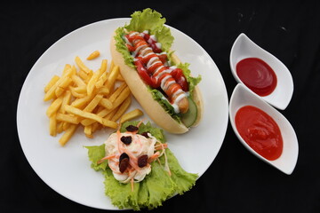 AMERICAN HOTDOG WITH FRENCH FRICE POTATO