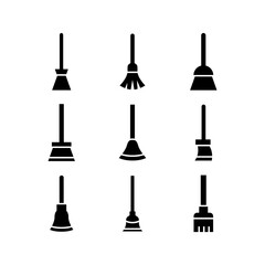 Naklejka premium broom icon or logo isolated sign symbol vector illustration - high quality black style vector icons 