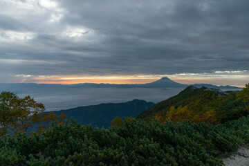 鳳凰三山からの富士山