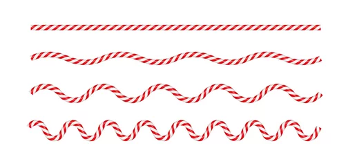 Foto op Canvas Christmas candy cane wave line with red and white striped. Xmas line with striped candy lollipop pattern. Christmas and new year element. Vector illustration isolated on white background. © Elena Pimukova