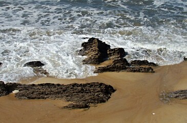 Fototapeta na wymiar Rocky Atlantic coastline in Foz de Arelho, Centro - Portugal 