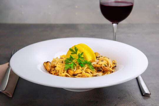 Spaghetti Cozza Nera