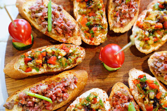  sandwiches with pate and vegetables. tartarus 