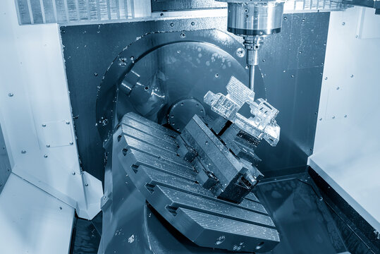 The 5-axis machining center table-tilt type cutting the aero space parts by indexable tool.