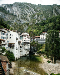 Fototapeta na wymiar Le Royans en amont des Gorges de la Bourne, Vercors, Isère et Drôme