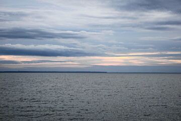 Abenddämmerung in Wustrow, Sonnenuntergang an der Ostsee