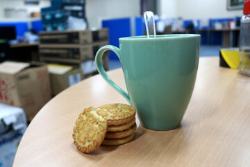Biscuits are delicious snacks to eat anytime and anywhere, for example breakfast at the office