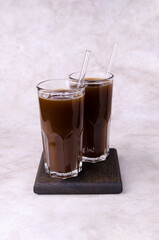 Brown carbonated drink in glass
