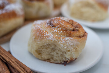 Cinnamon rolls buns