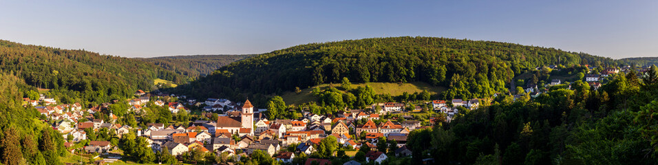Breitenbrunn in der Oberpfalz an einem Sommermorgen