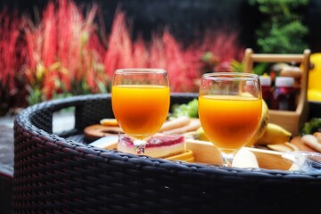 glass of orange juice