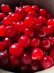pitted red cherries