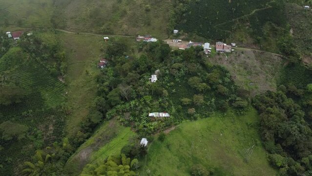 Monta&ntilde;as Cafeteras de Santa Fe de Antioquia, Antioquia, Colombia.