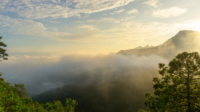 Amanecer en Chipinque