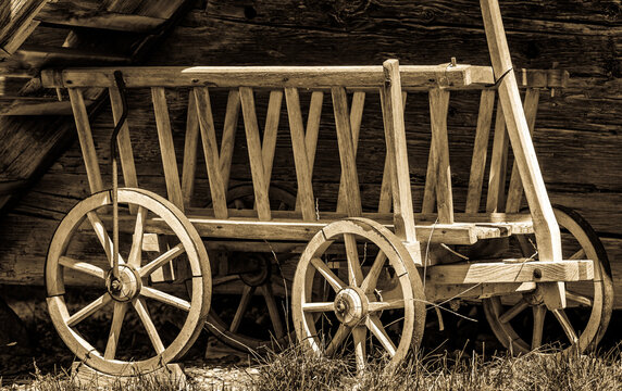 old wooden hay trailer - close-up
