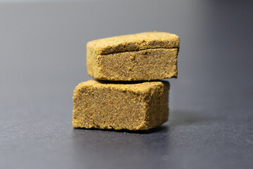 Hash cube black