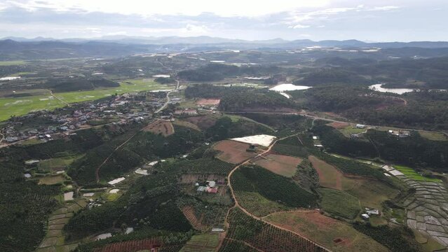 Dalat countryside - Vietnam's peaceful countryside - v&ugrave;ng n&ocirc;ng th&ocirc;n đ&agrave; lạt, Việt Nam, beautiful view 4k, Fhd, Vietnam from above - flycam in the sky of Vietnam
