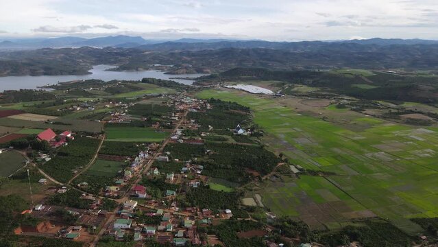 Dalat countryside - Vietnam's peaceful countryside - v&ugrave;ng n&ocirc;ng th&ocirc;n đ&agrave; lạt, Việt Nam, beautiful view 4k, Fhd, Vietnam from above - flycam in the sky of Vietnam