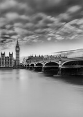 Fototapeta na wymiar Westminster bridge over the river thames, London