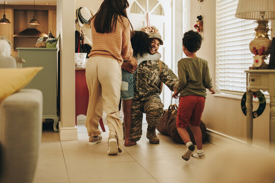 Joyful military homecoming