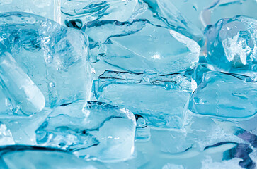 The ice cube shape has been adjusted to add color,It will help refresh and make you feel good.