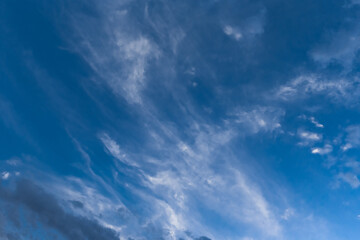 Fototapeta premium White clouds mild windy weather nature background sky